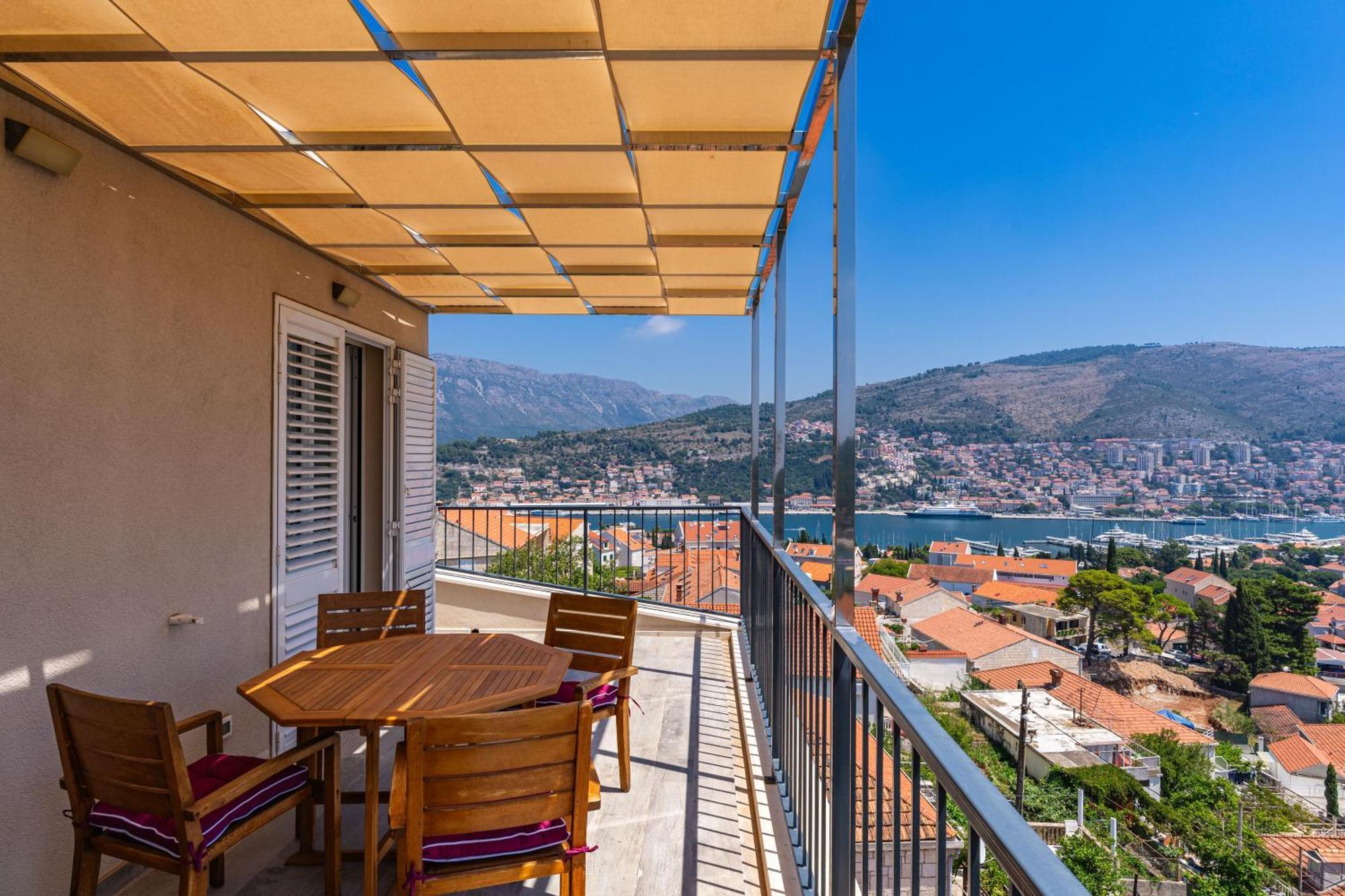 The Panoramic View Penthouse Apartment Sweet Petite Ragusa Esterno foto
