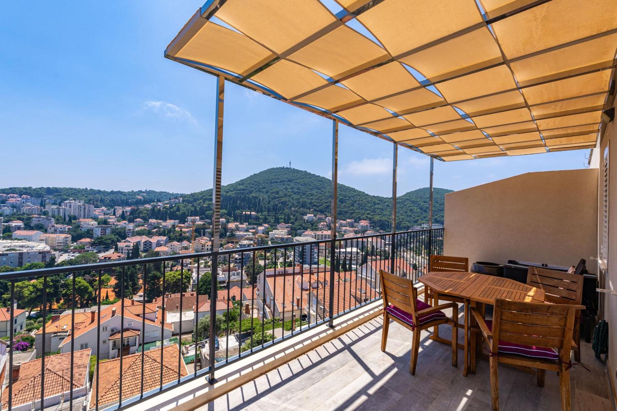 The Panoramic View Penthouse Apartment Sweet Petite Ragusa Esterno foto