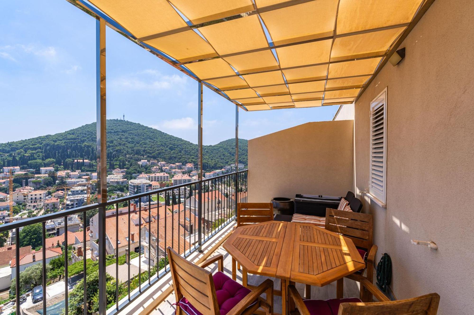 The Panoramic View Penthouse Apartment Sweet Petite Ragusa Esterno foto