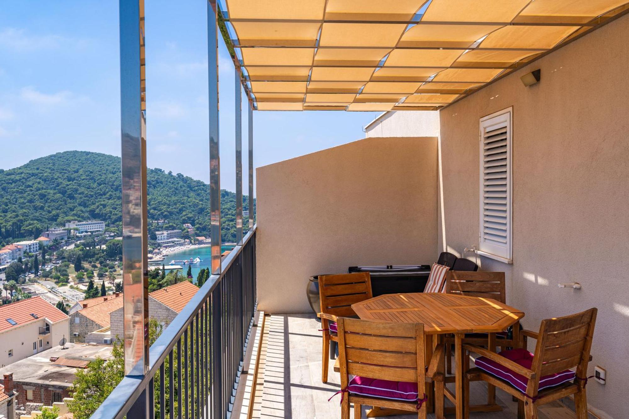 The Panoramic View Penthouse Apartment Sweet Petite Ragusa Esterno foto
