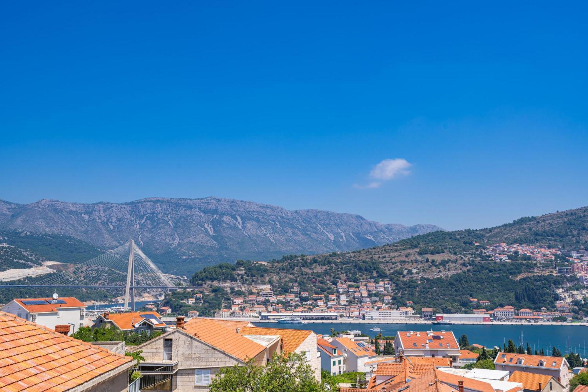 The Panoramic View Penthouse Apartment Sweet Petite Ragusa Esterno foto